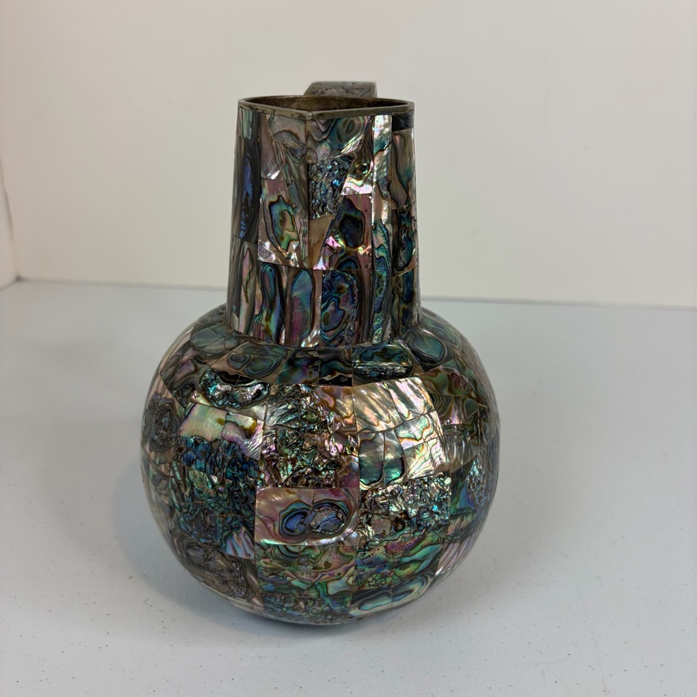 Vintage Abalone Shell Mosaic Pitcher Brass Mother of Pearl Jug Vase Decor 1960s - Picture 5 of 9